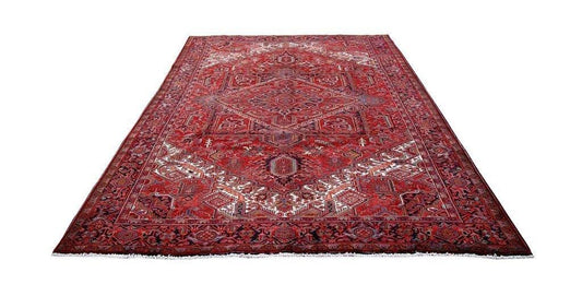 9 x 13 Heriz-style hand-knotted wool rug, detail of geometric pattern