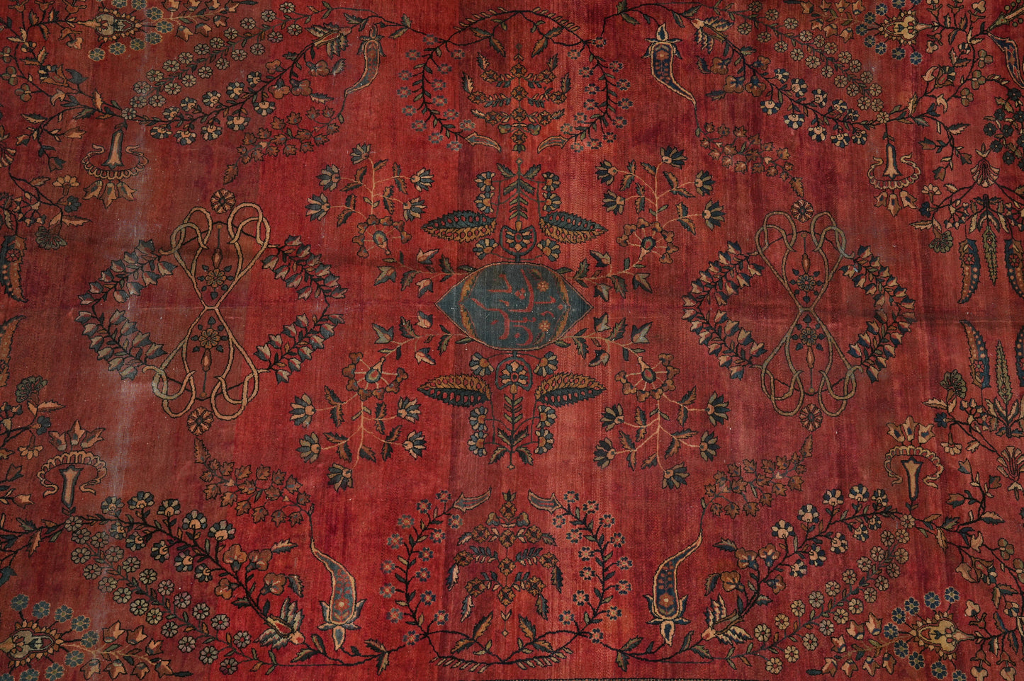 Antique Kashan-style rug, corner motif showing 1940s craftsmanship