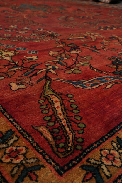 Antique Kashan-style rug, alternate corner with intricate border