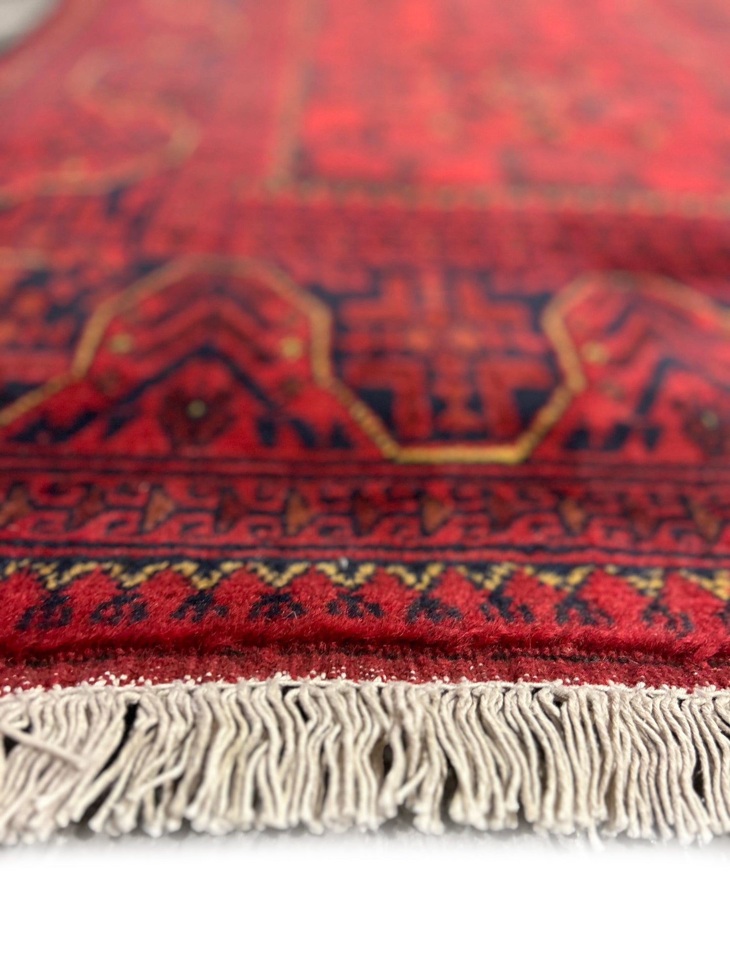 Khal Mammadi runner, end-finish and fringe detail