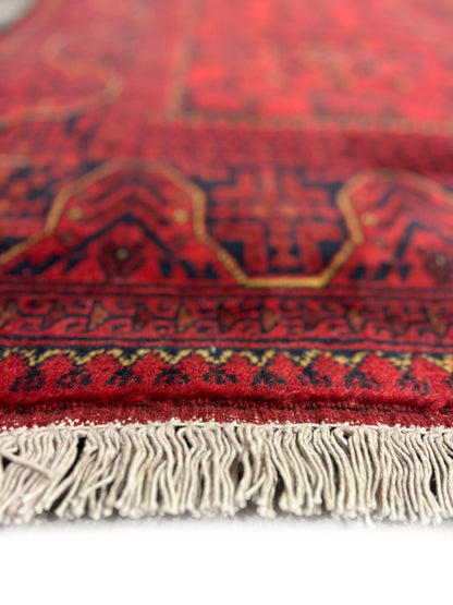 Khal Mammadi runner, end-finish and fringe detail