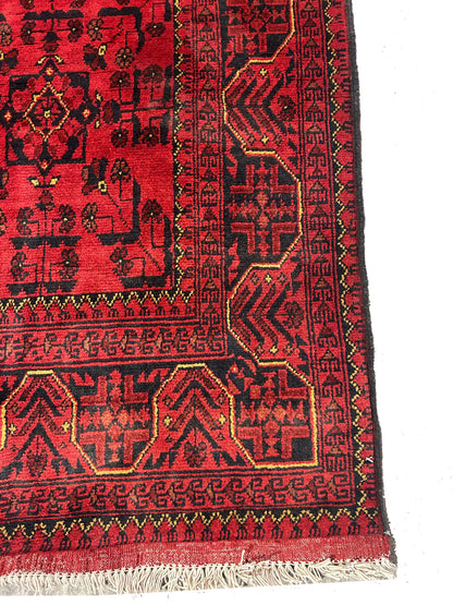 Khal Mammadi runner, mid-length showing repeating medallions