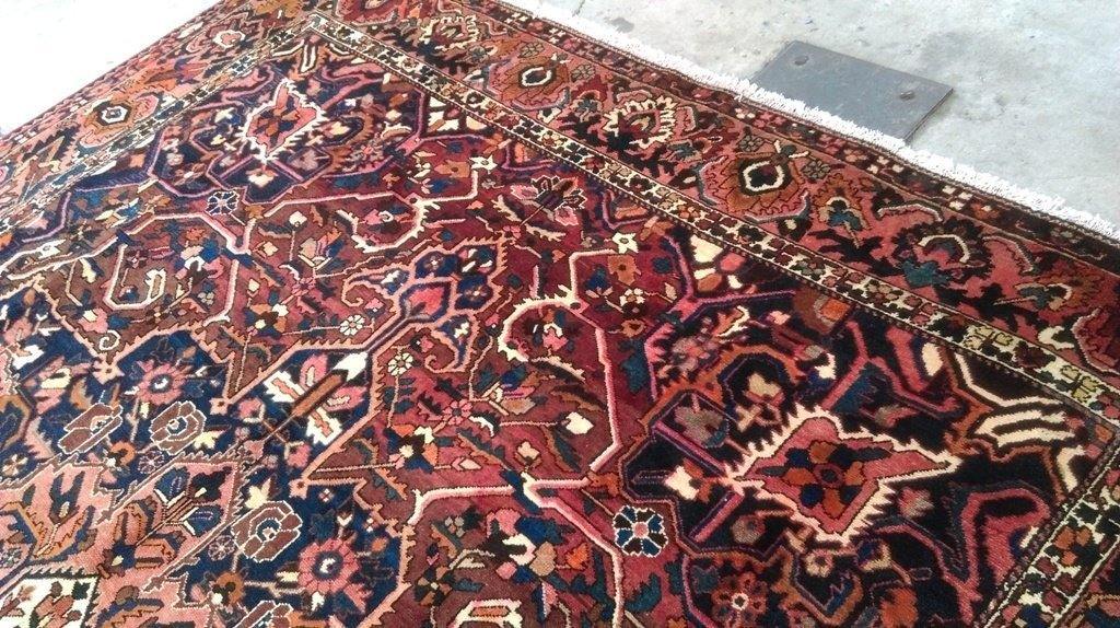 10 x 12.5 hand-knotted Bakhtiar-pattern wool rug, full layout view