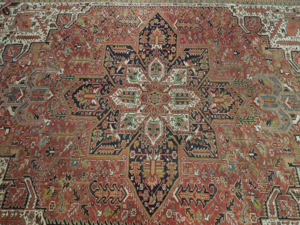 10 x 12.6 hand-knotted Heriz-style wool rug, full layout view
