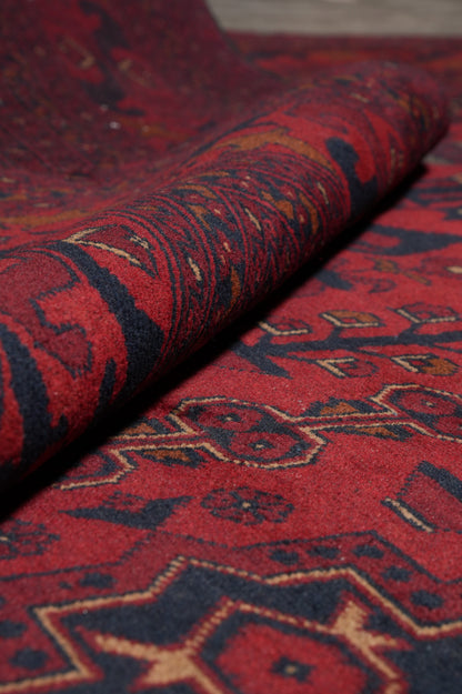 Afghan Khal Mammadi oversize rug, third medallion detail