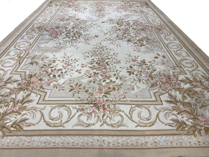 Aubusson floral rug, corner motif with curvilinear arabesques