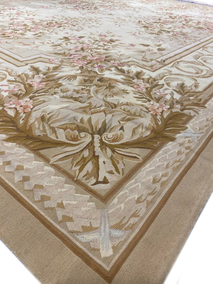 Aubusson floral rug, color balance close-up of ivory field with floral accents
