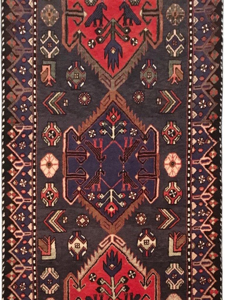 Hamadan-style multi runner, end-finish and fringe close-up