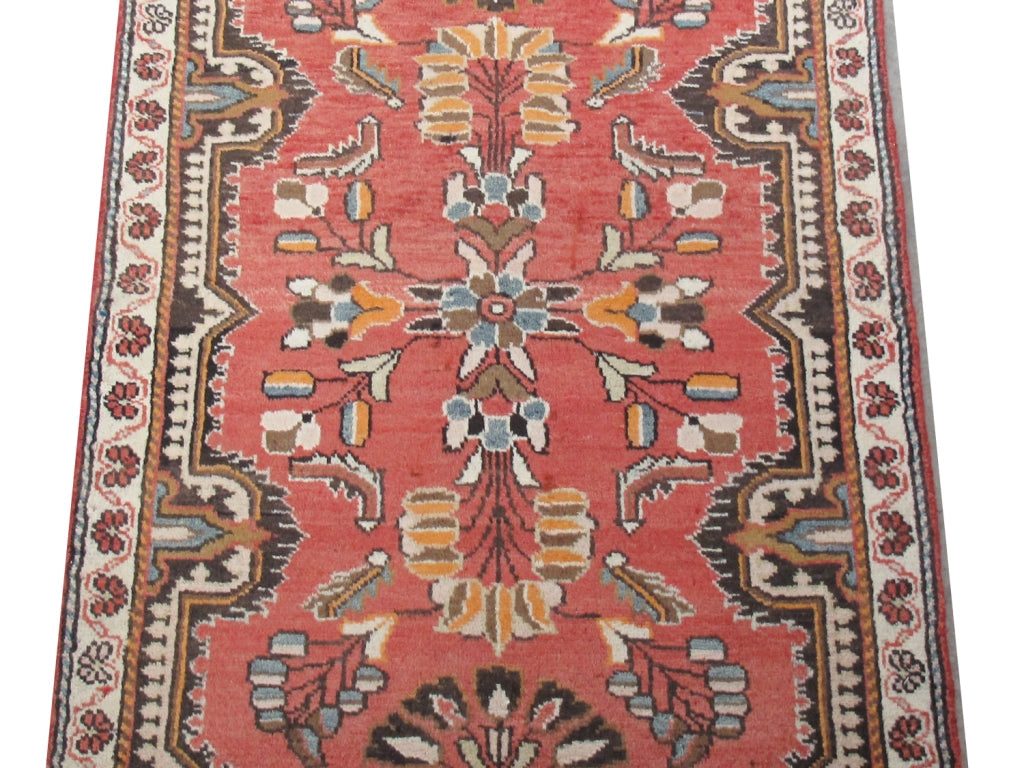 2.8 x 4.3 hand-knotted hamadan-style wool rug, full layout view