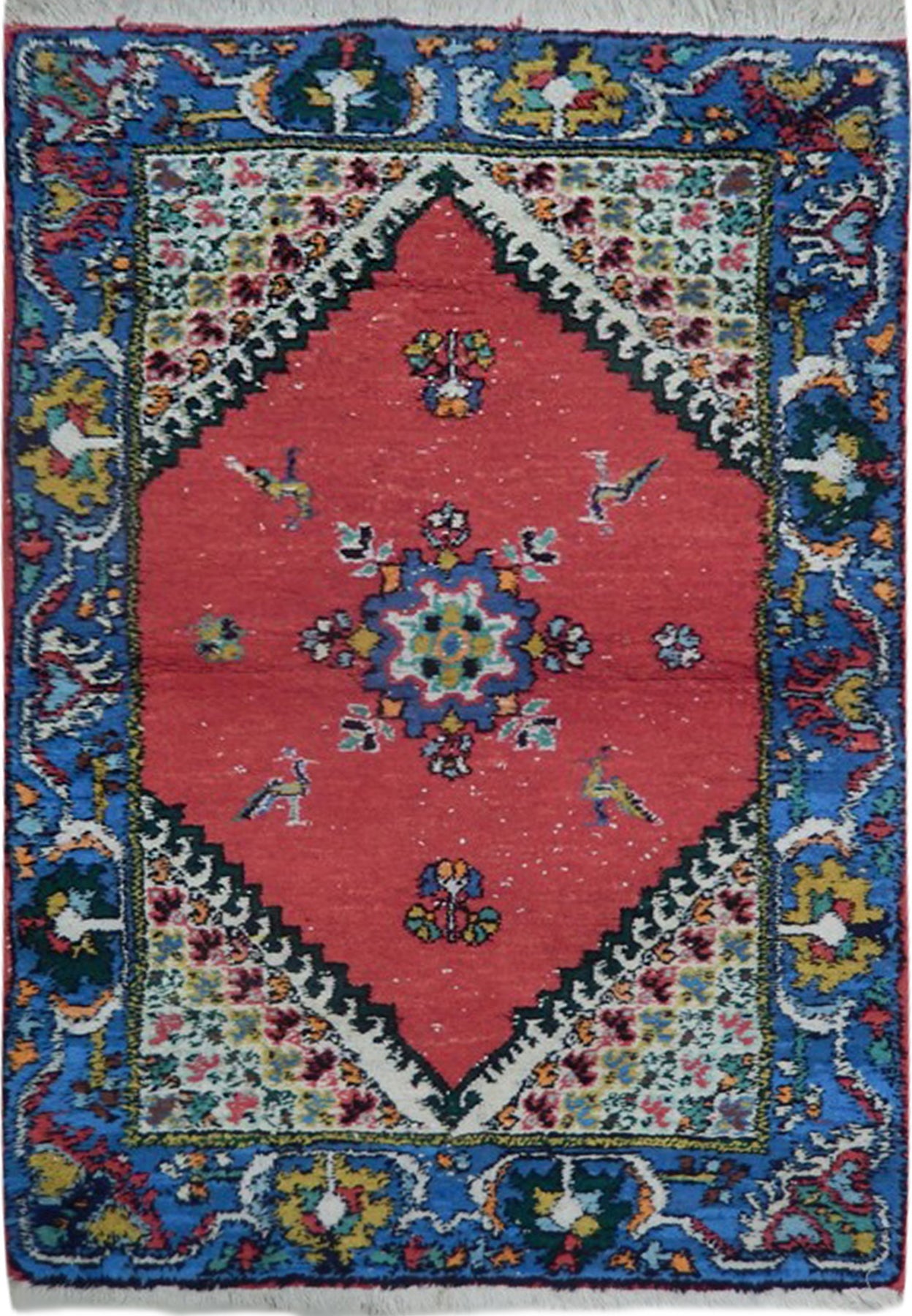 2.8 x 4.7 hand-knotted traditional wool rug, top view