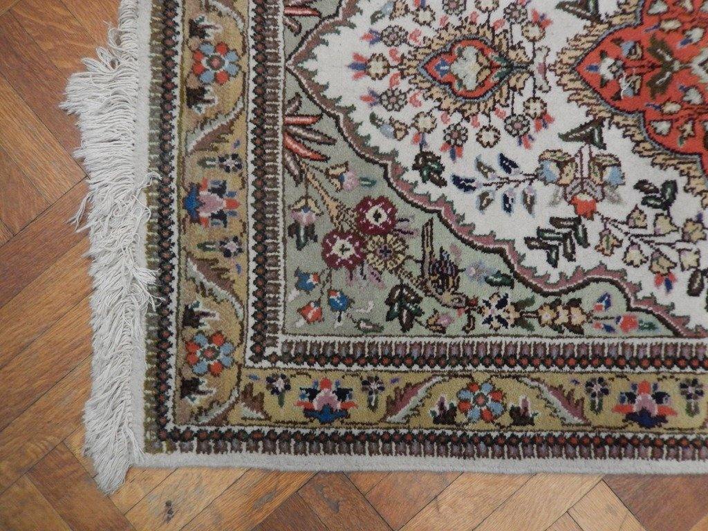 3.3 x 5 hand-knotted tabriz-style wool rug, full layout view