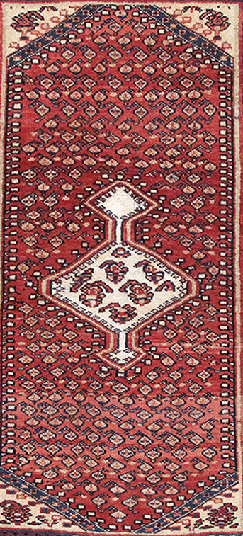 Mahal-style tribal rug, border pattern close-up in navy and ivory