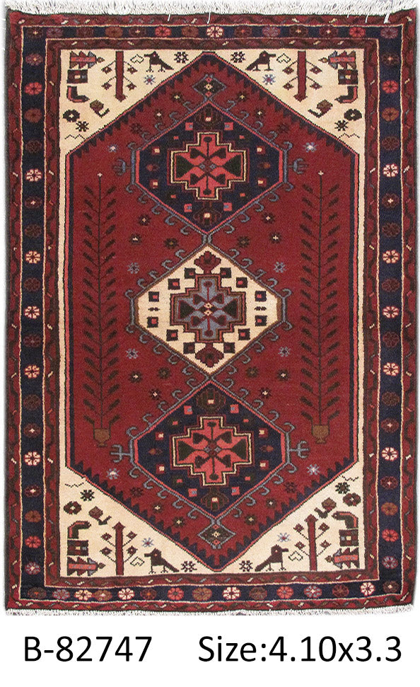 Multi-color Hamadan-style small rug, geometric tribal motif detail
