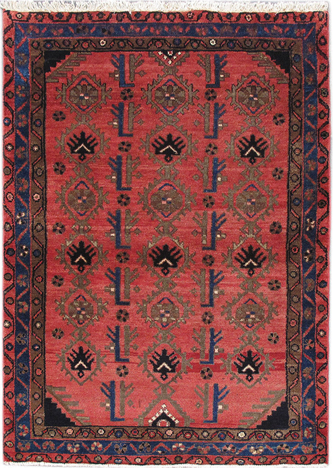 3.7 x 5 tribal Hamadan-style hand-knotted wool rug in pink red, top view