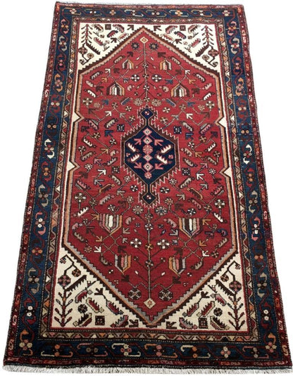 3.7 x 6.4 hand-knotted hamadan-style wool rug, detail of pattern