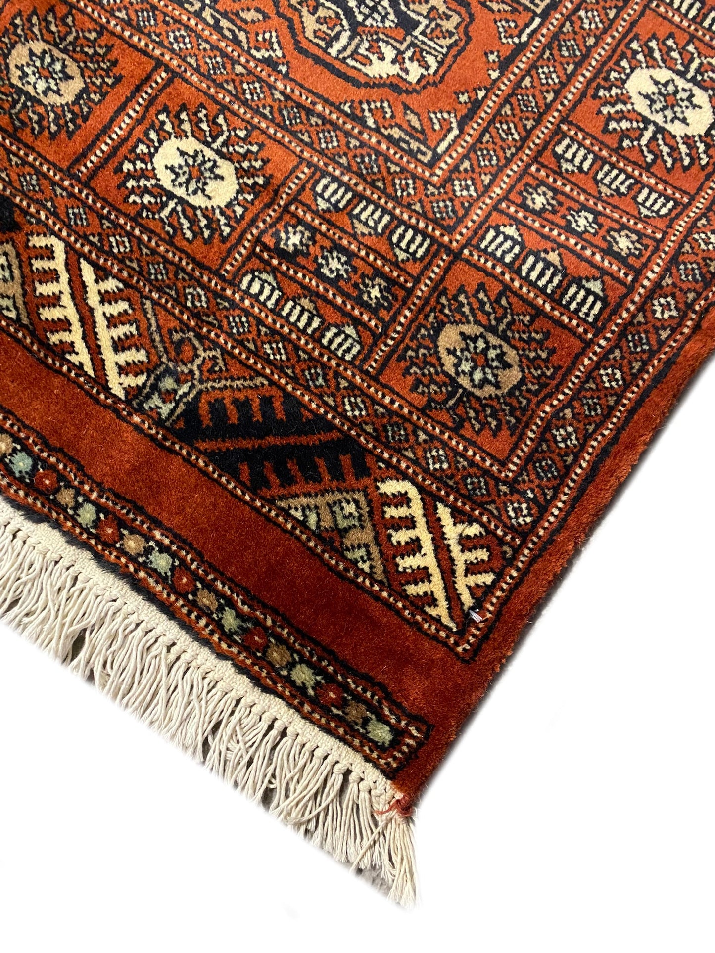 Bokhara 18-foot runner, true mid-length showing symmetry