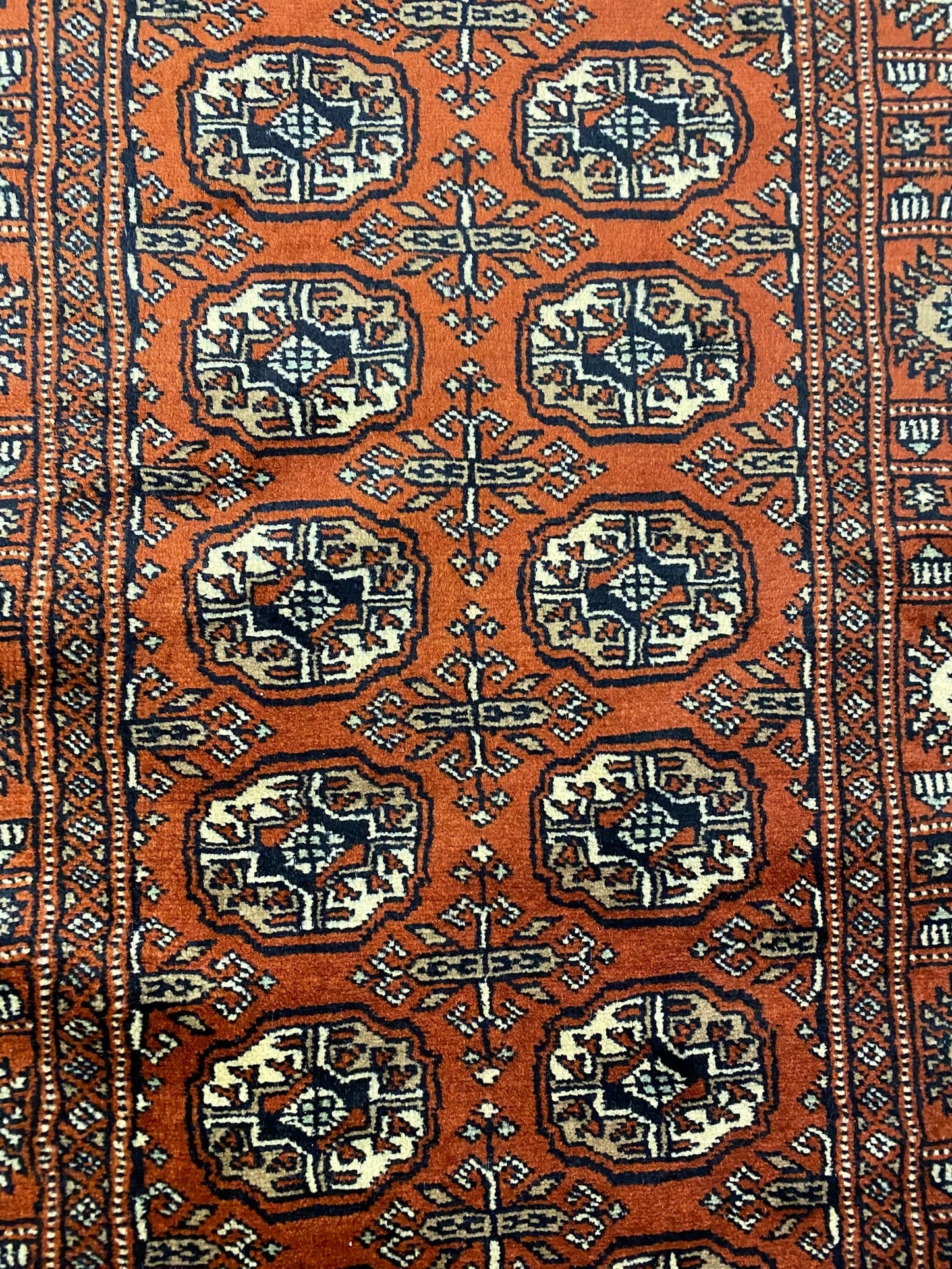 Bokhara 18-foot runner, second-half medallion detail