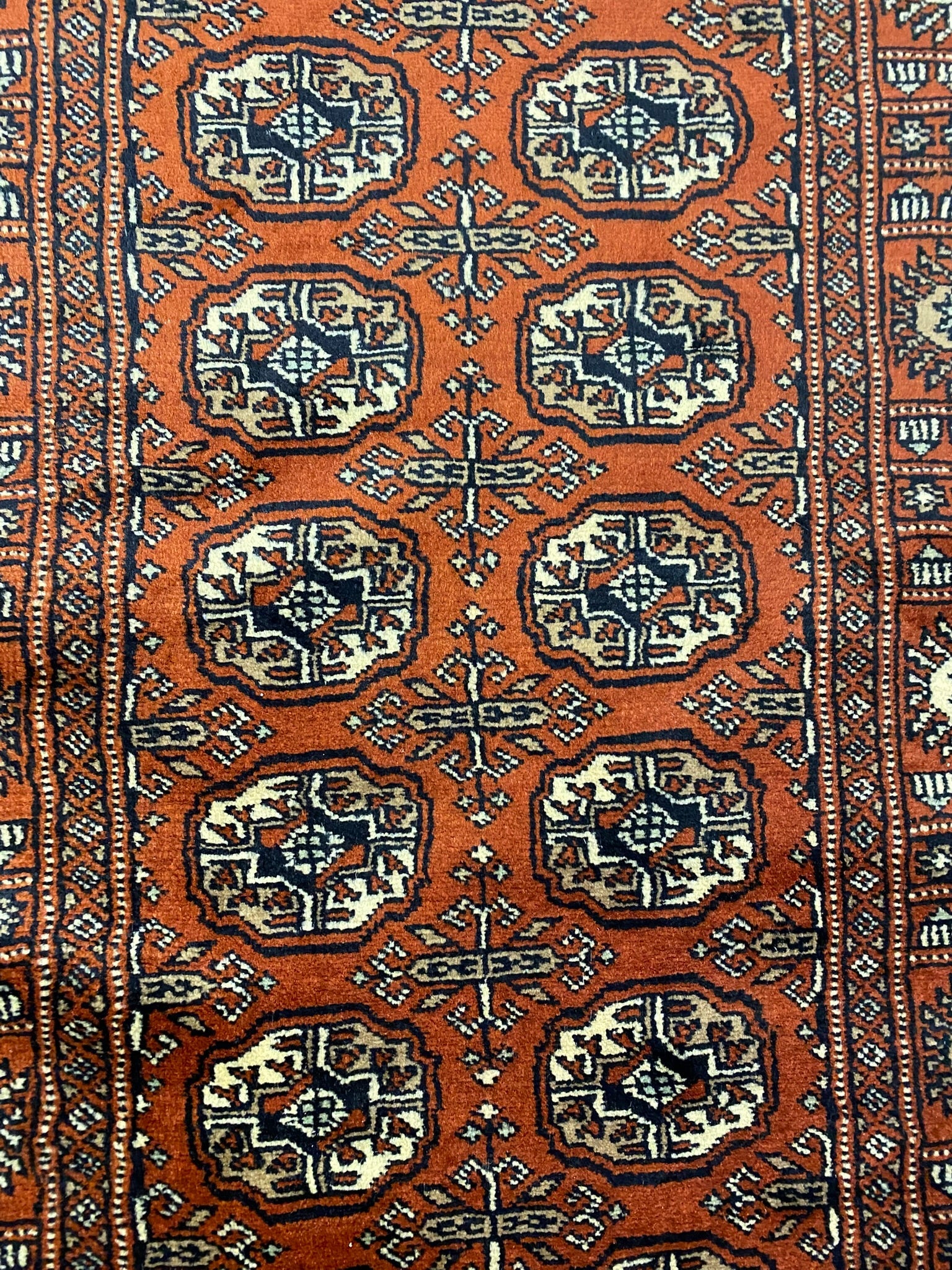 Bokhara 18-foot runner, second-half medallion detail