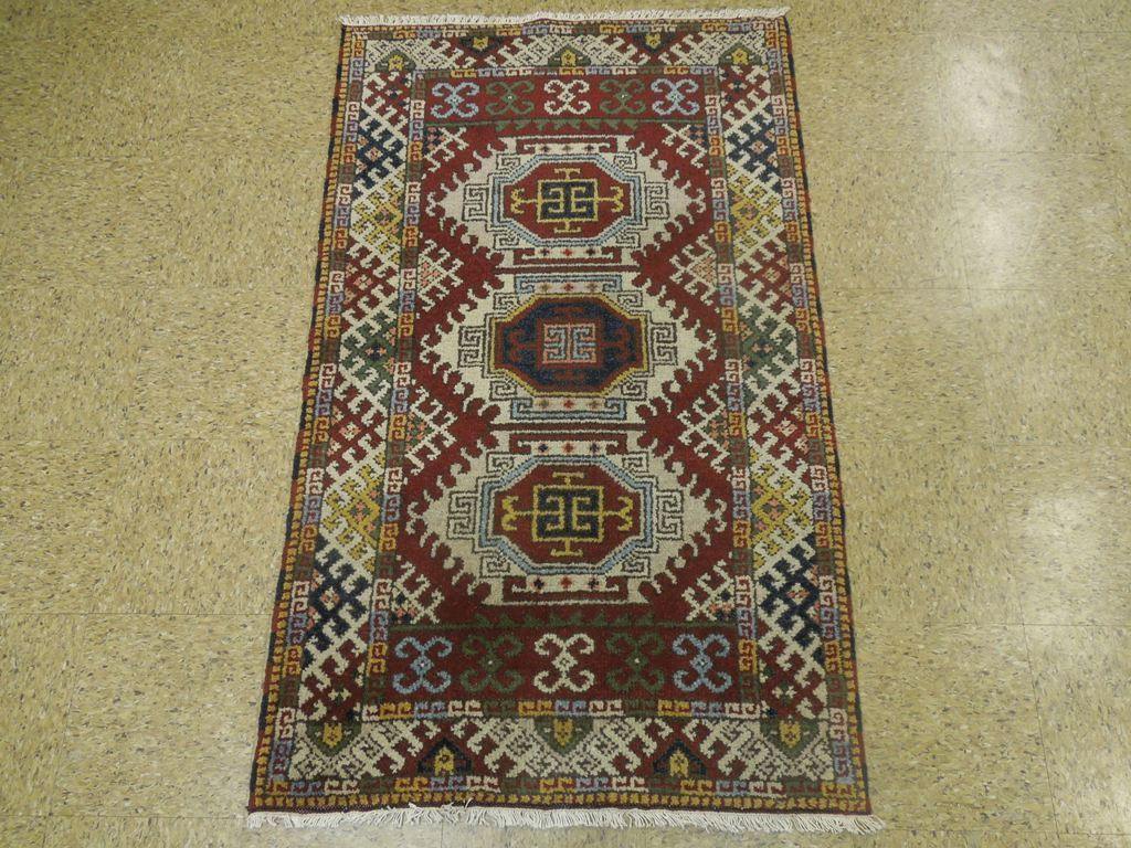 3 x 5 hand-knotted kazak wool rug, corner detail
