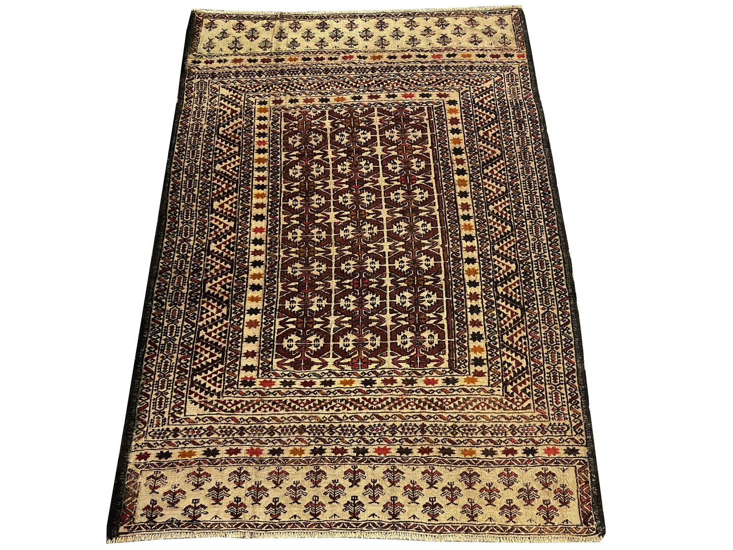 4.4 x 6 hand-knotted baluch tribal wool rug, detail of pattern