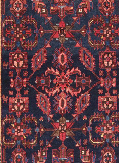 4.6 x 6.9 hand-knotted hamadan-style wool rug, pile detail showing wool texture