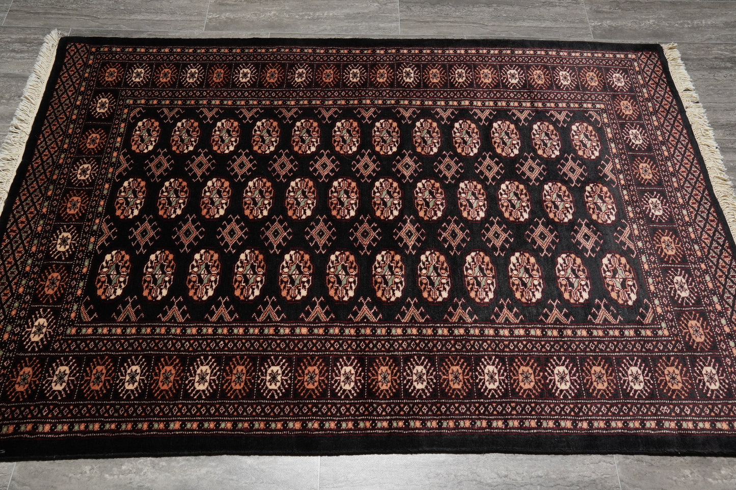 4 x 6 hand-knotted bokhara wool rug, pile detail showing wool texture