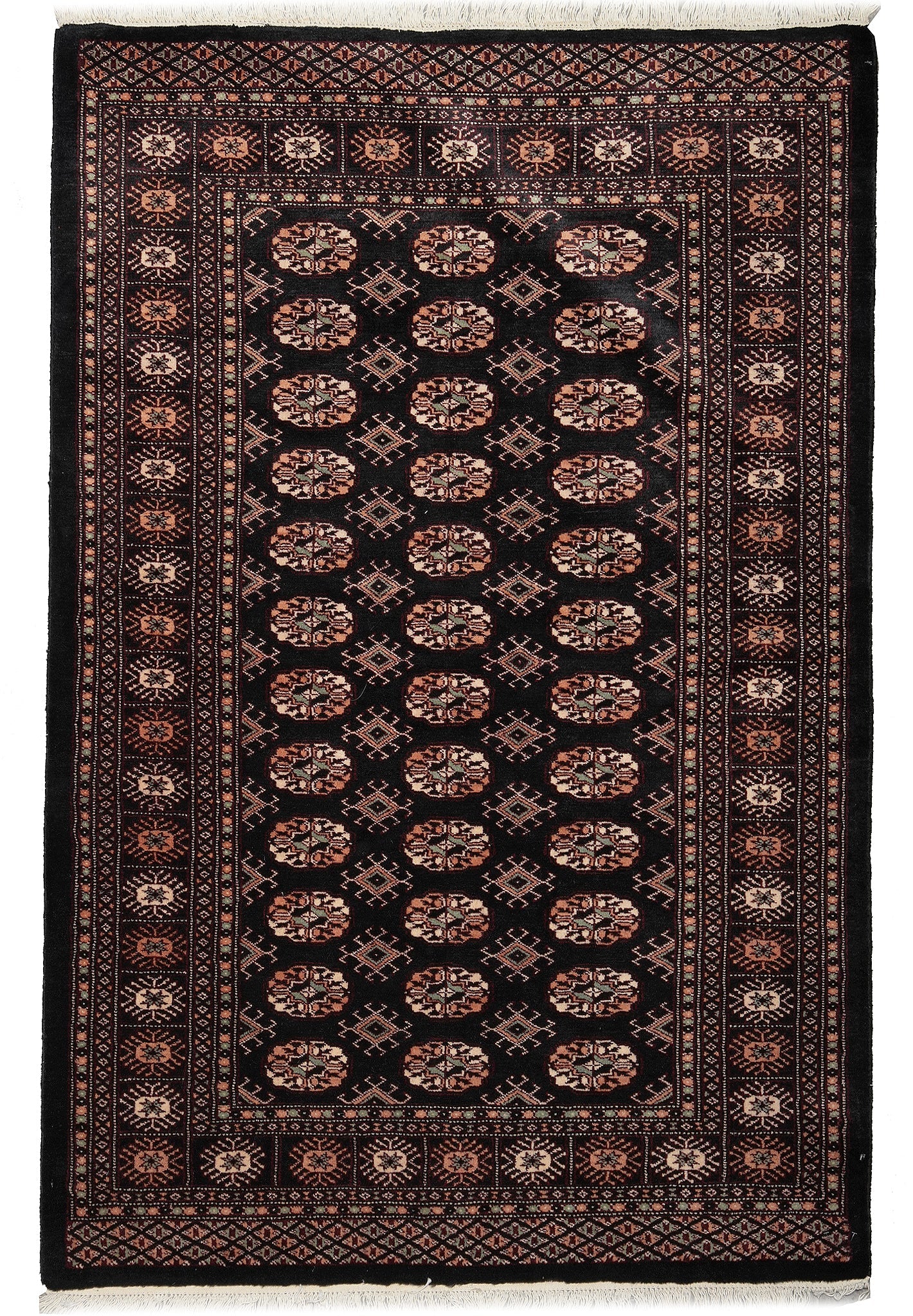 4 x 6 hand-knotted bokhara wool rug, top view