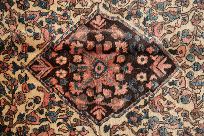 Bakhtiar-pattern garden rug, third panel variation close-up