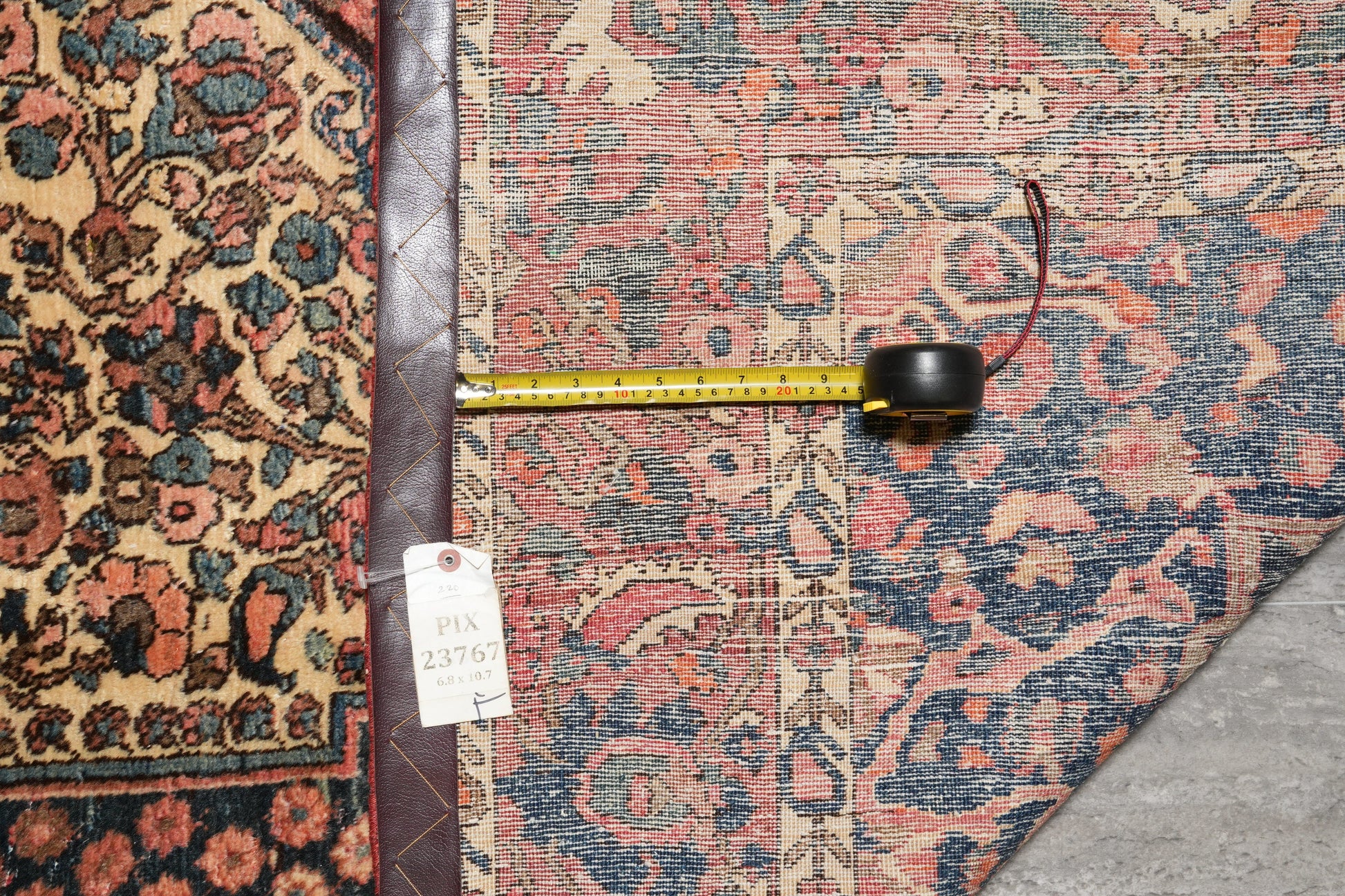 Bakhtiar-pattern garden rug, wide alternate-angle full layout
