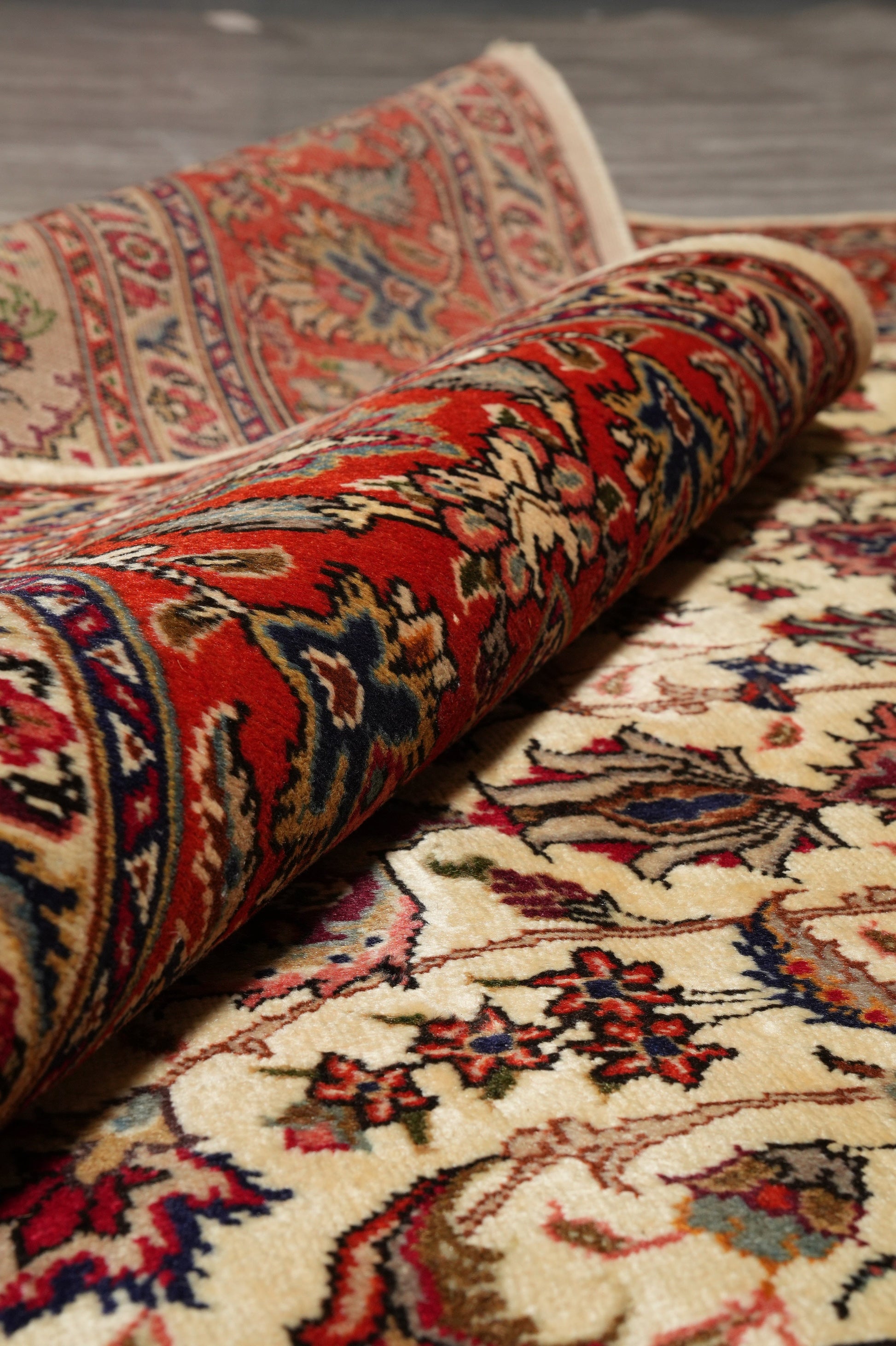 Esfahan-style rug, fourth floral cluster detail