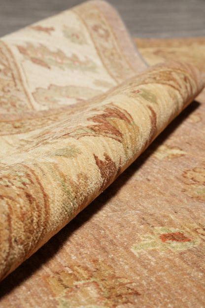 Chobi Peshawar tan rug, third motif close-up