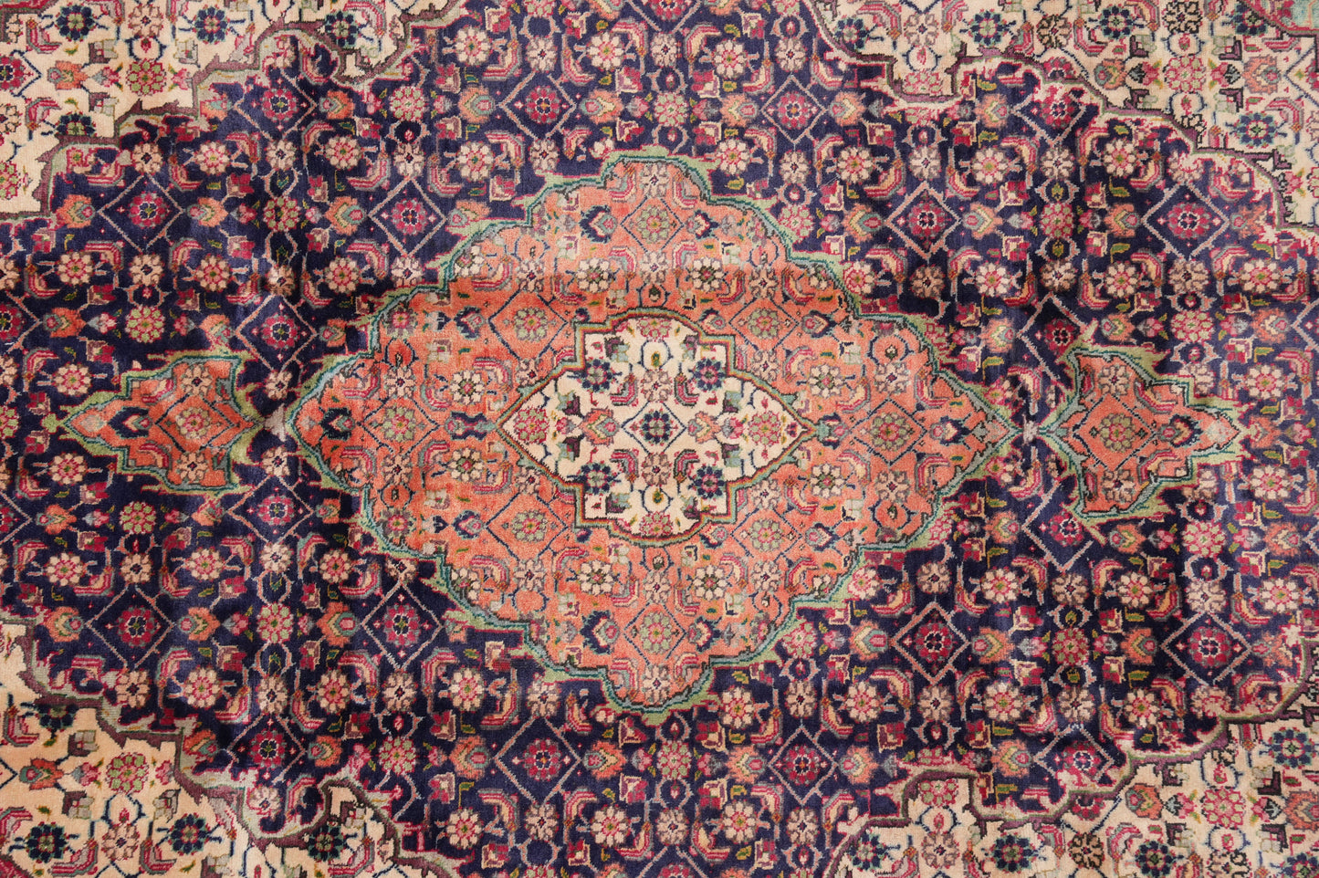 Tabriz-style Mahi rug, corner motif with fine curvilinear detail