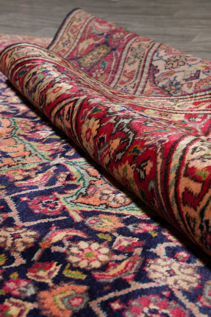 Tabriz-style Mahi rug, fourth motif close-up