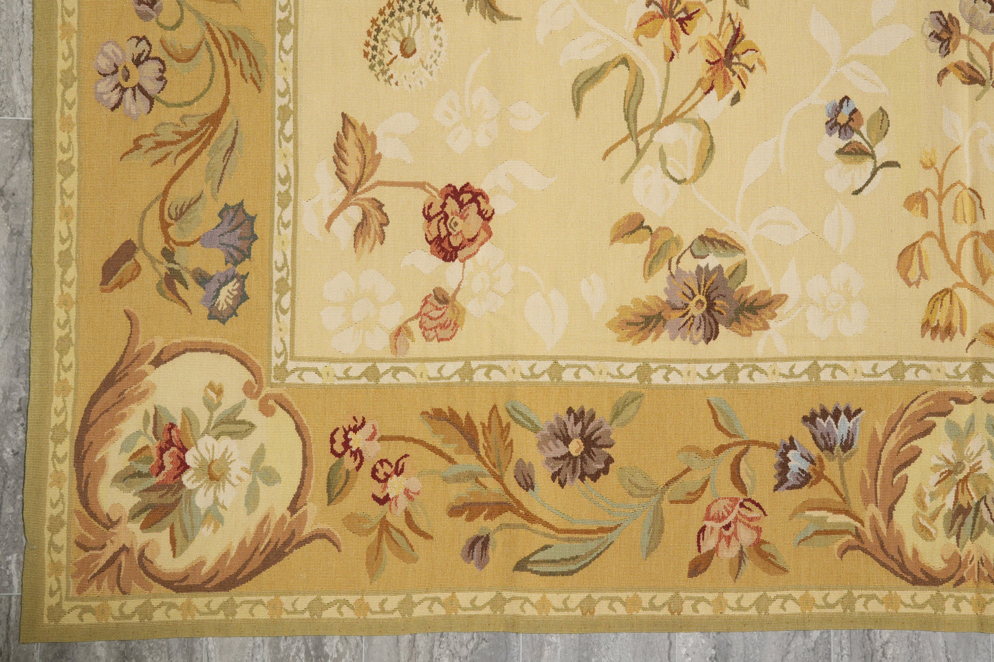 French Country Aubusson, mid-field vine detail