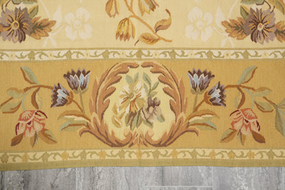 French Country Aubusson, secondary border pattern detail
