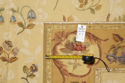 French Country Aubusson, edge and selvedge close-up