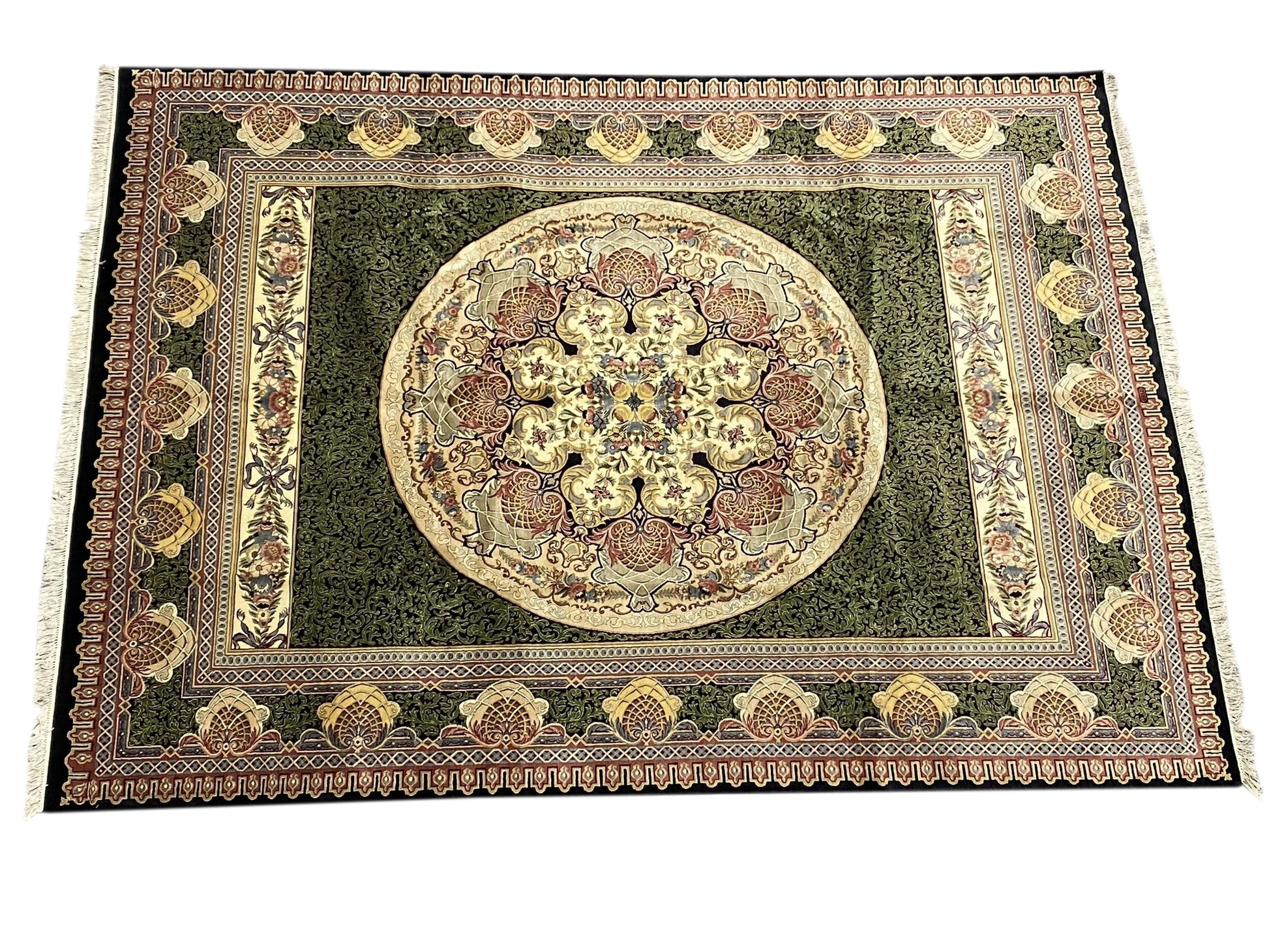 Aubusson Savonnerie rug, French floral border detail