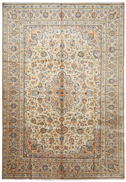 9.8 x 13.9 Kashan-style hand-knotted wool rug in ivory with floral medallion, top view